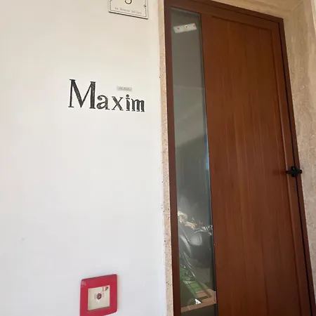 Maxim Sammichele di Bari