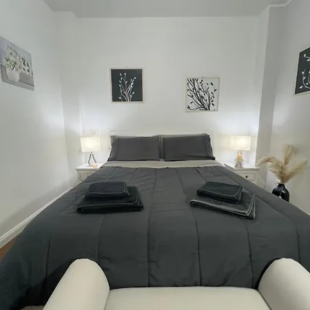 Maxim Sammichele Di Bari